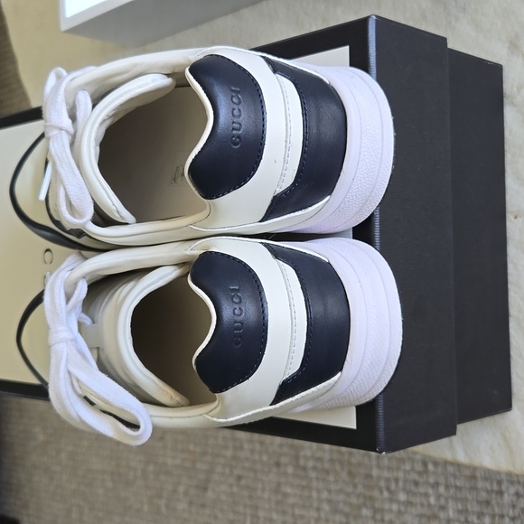 Gucci Leather unisex low trainers 5 UK 7 US men's 9 women - Picture 4 of 5